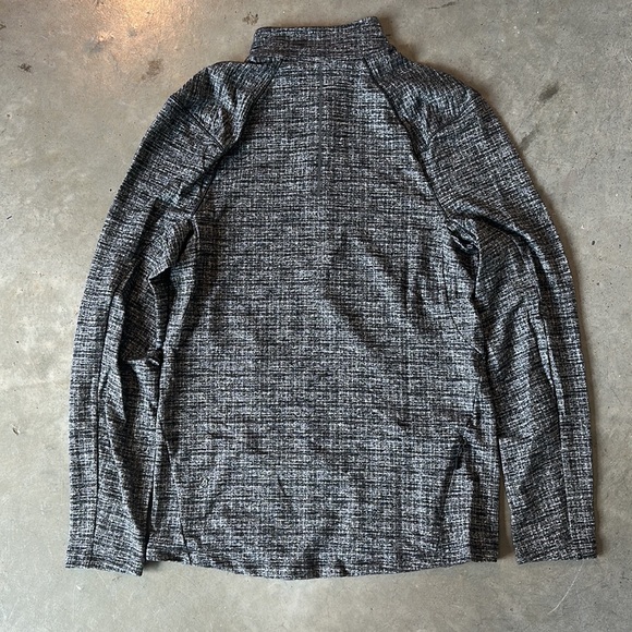 Lululemon XS athletic long sleeve with zipper - Picture 2 of 3